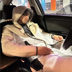 Meet your Posher, Gino